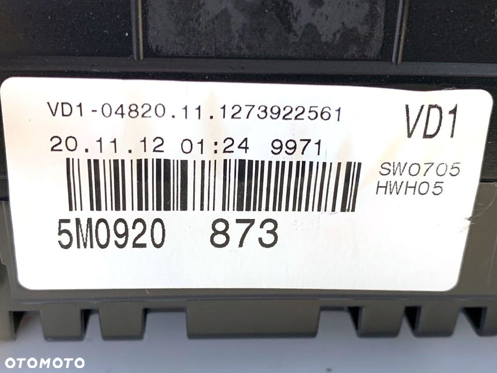 LICZNIK  VW GOLF PLUS V (5M1, 521) 2004 - 2013 1.4 TSI 90 kW [122 KM] benzyna 2007 - 2013 5M0920873 - 5