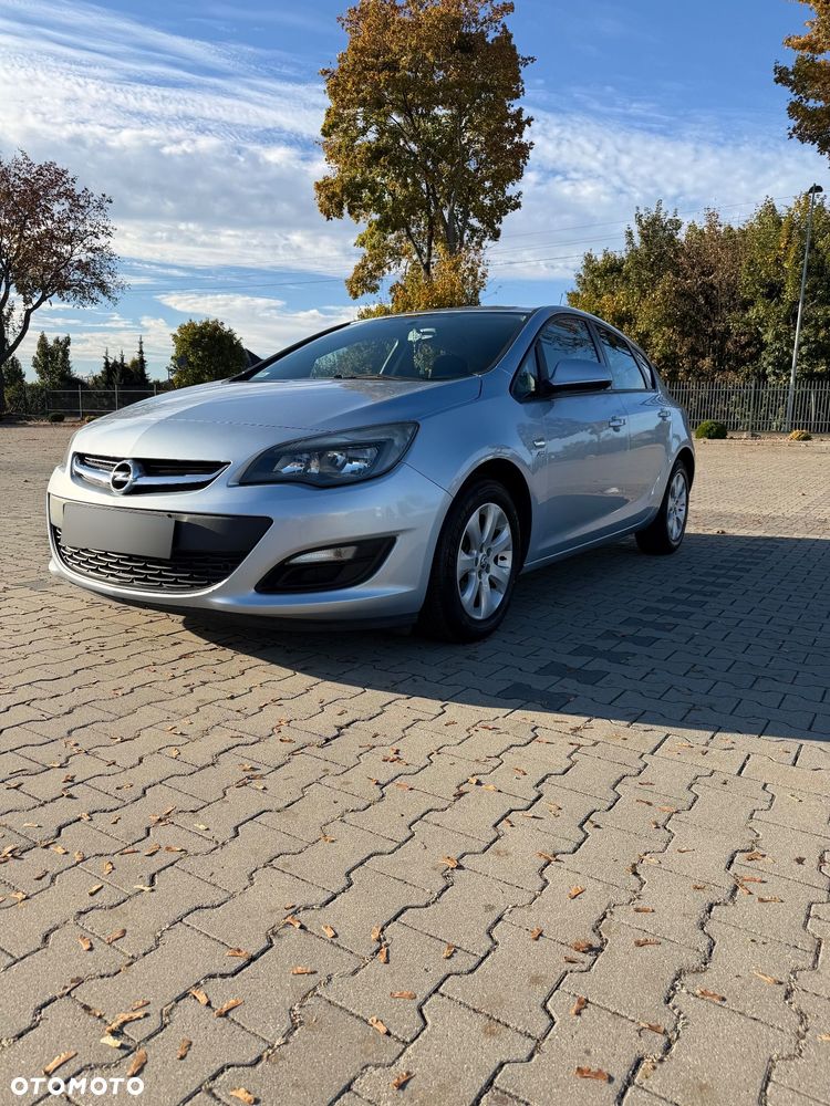 Opel Astra - 10