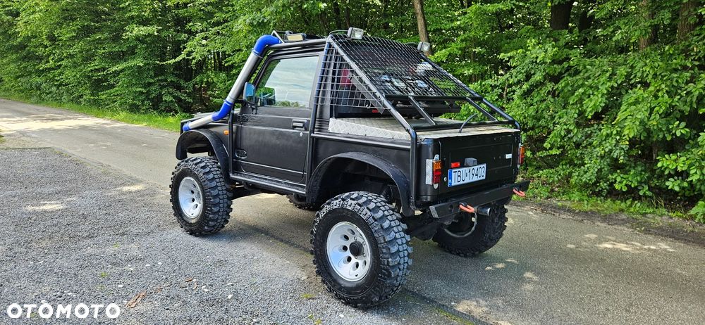 Suzuki Samurai - 4