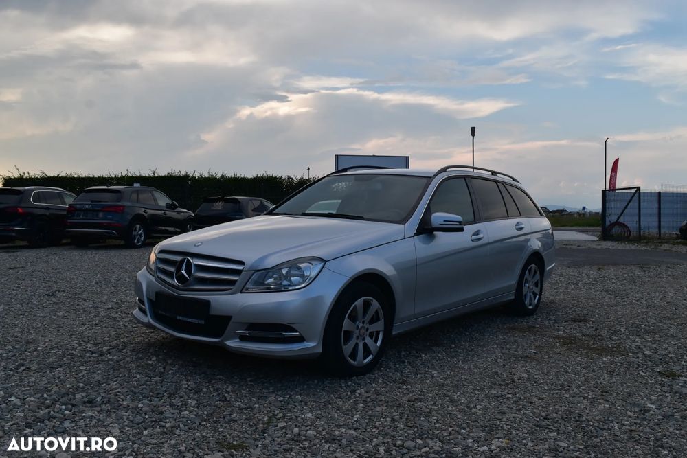Mercedes-Benz C - 3