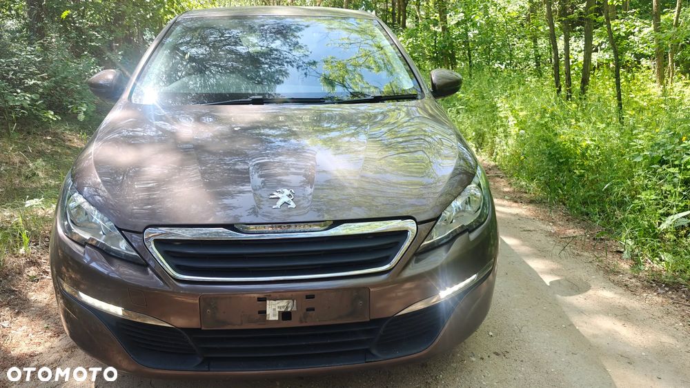 Peugeot 308 2.0 Blue HDi Allure S&S - 2