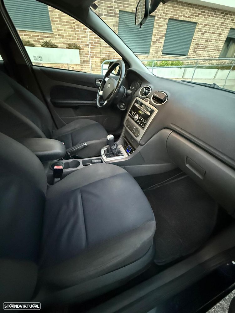 Ford Focus 1.6 TDCi Connection - 15