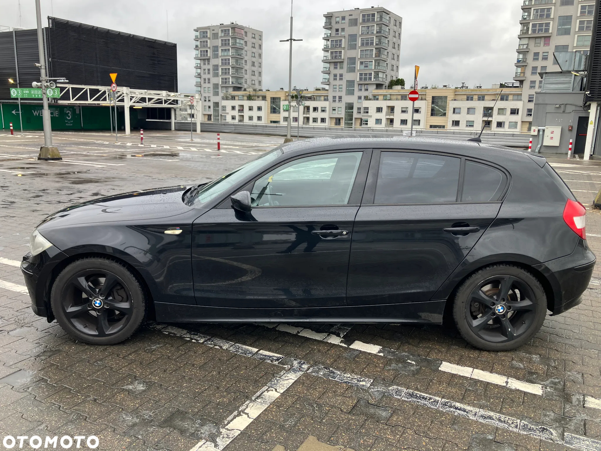 BMW Seria 1 120i - 7