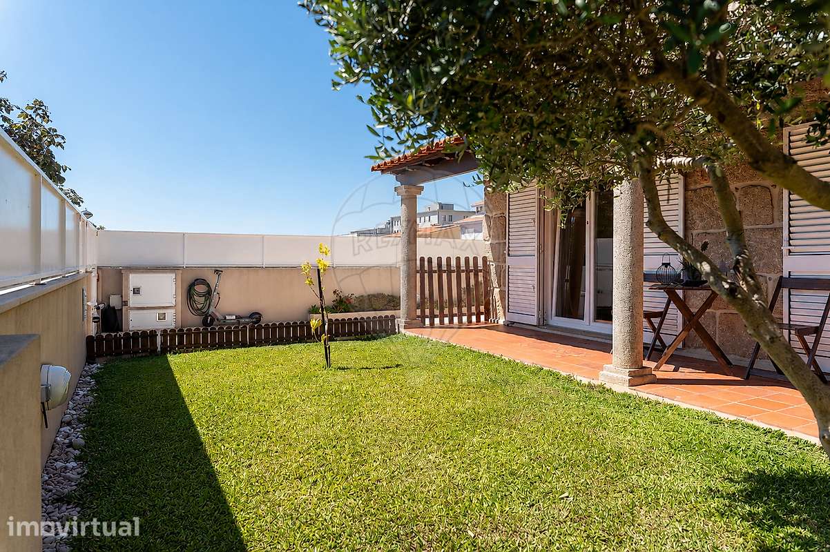 Moradia T5 para venda