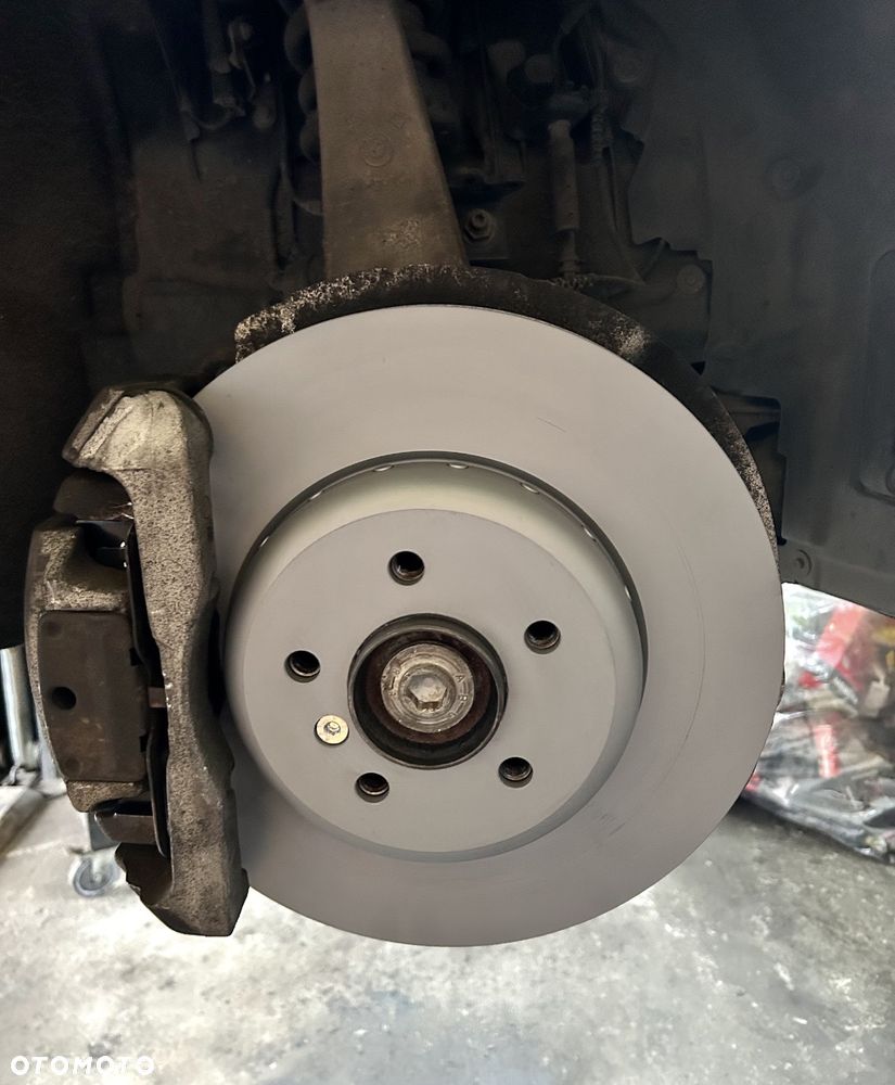 BMW Seria 5 530d xDrive Modern Line - 19