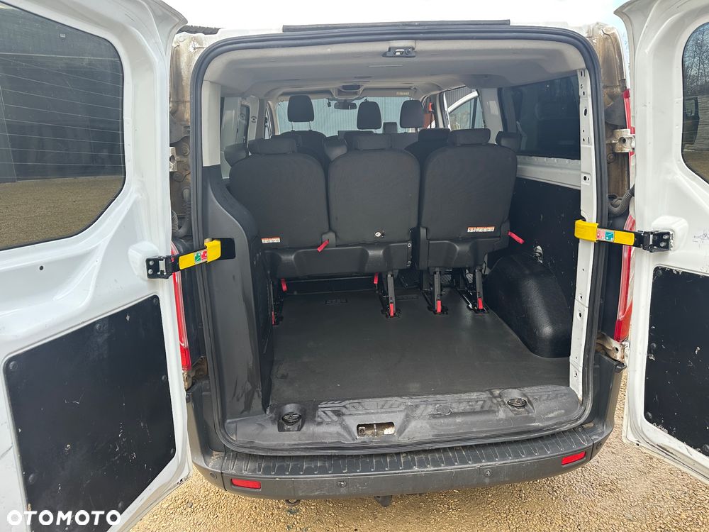 Ford Transit Custom 290 L2H1 Limited - 14