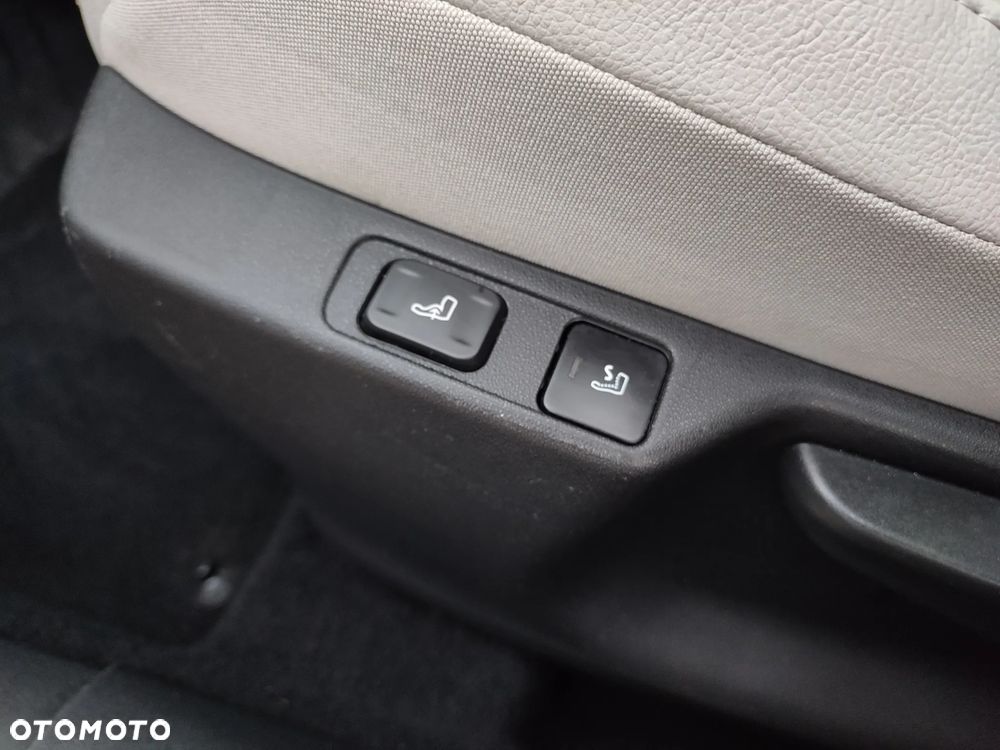 Citroën C4 PureTech 130 Stop & Start Exclusive - 19