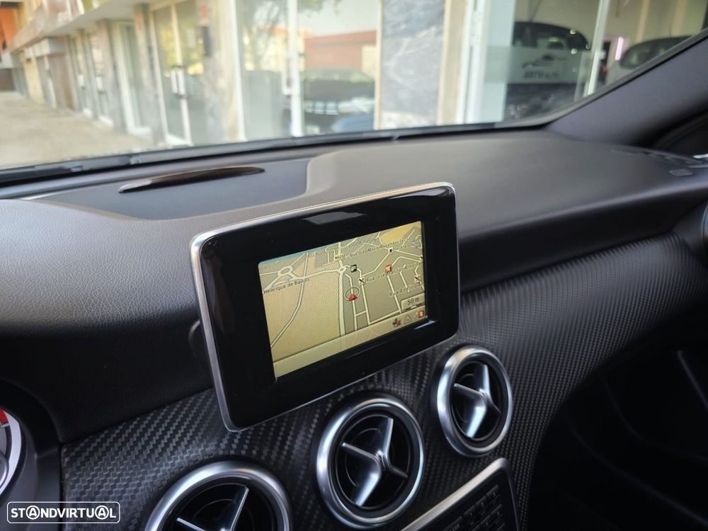 Mercedes-Benz A 220 CDI (BlueEFFICIENCY) 7G-DCT AMG Sport - 19