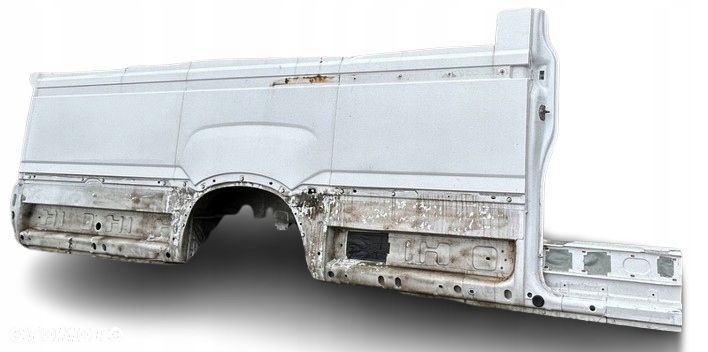 Iveco Daily 6 L4H2 XL Błotnik próg prawy bok prawa strona 14-23r Oryginał - 1