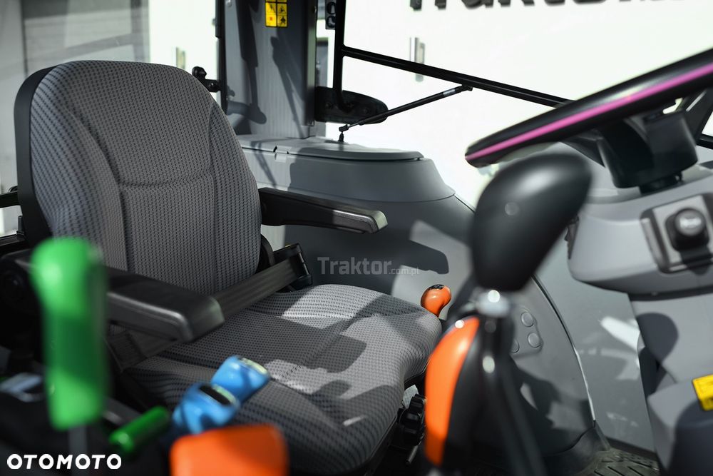 LS Traktor MT5.73 - 26