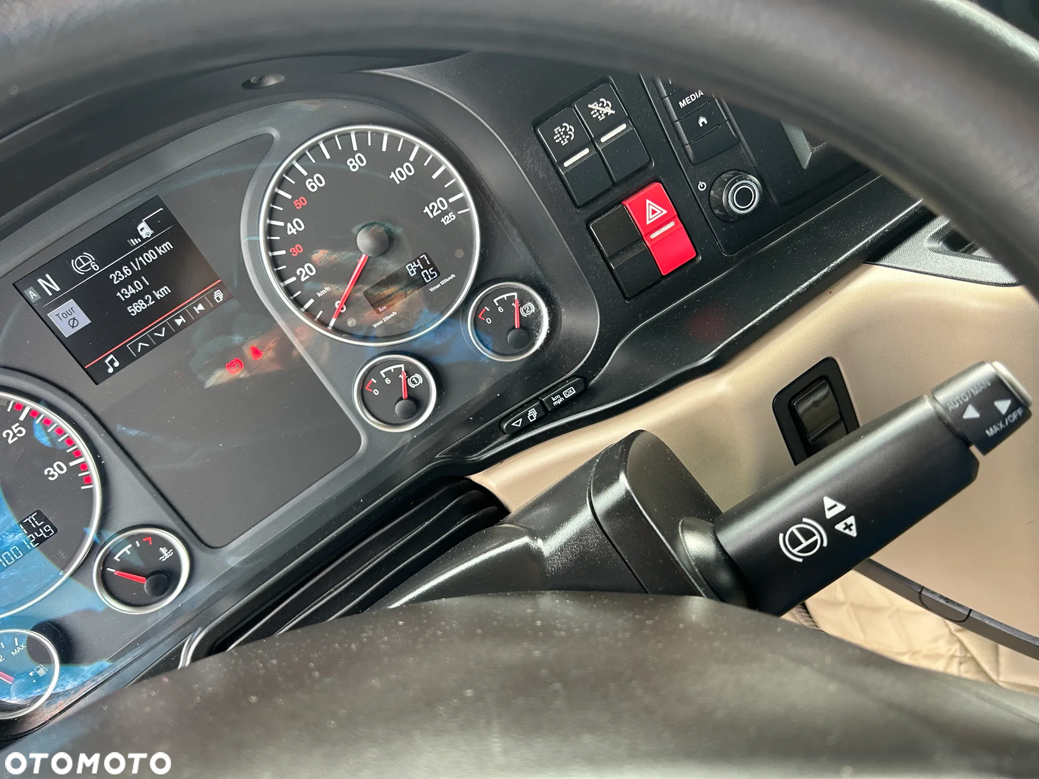 MAN TGX 18.460 KM / AUTOMAT / RETARDER / 700 TYS. KM PRZEBIEGU !! - 29