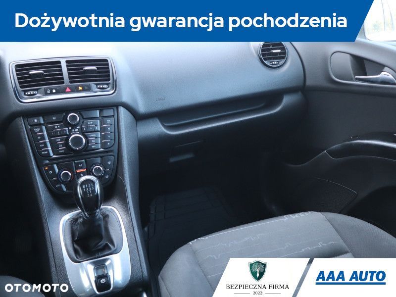 Opel Meriva - 10