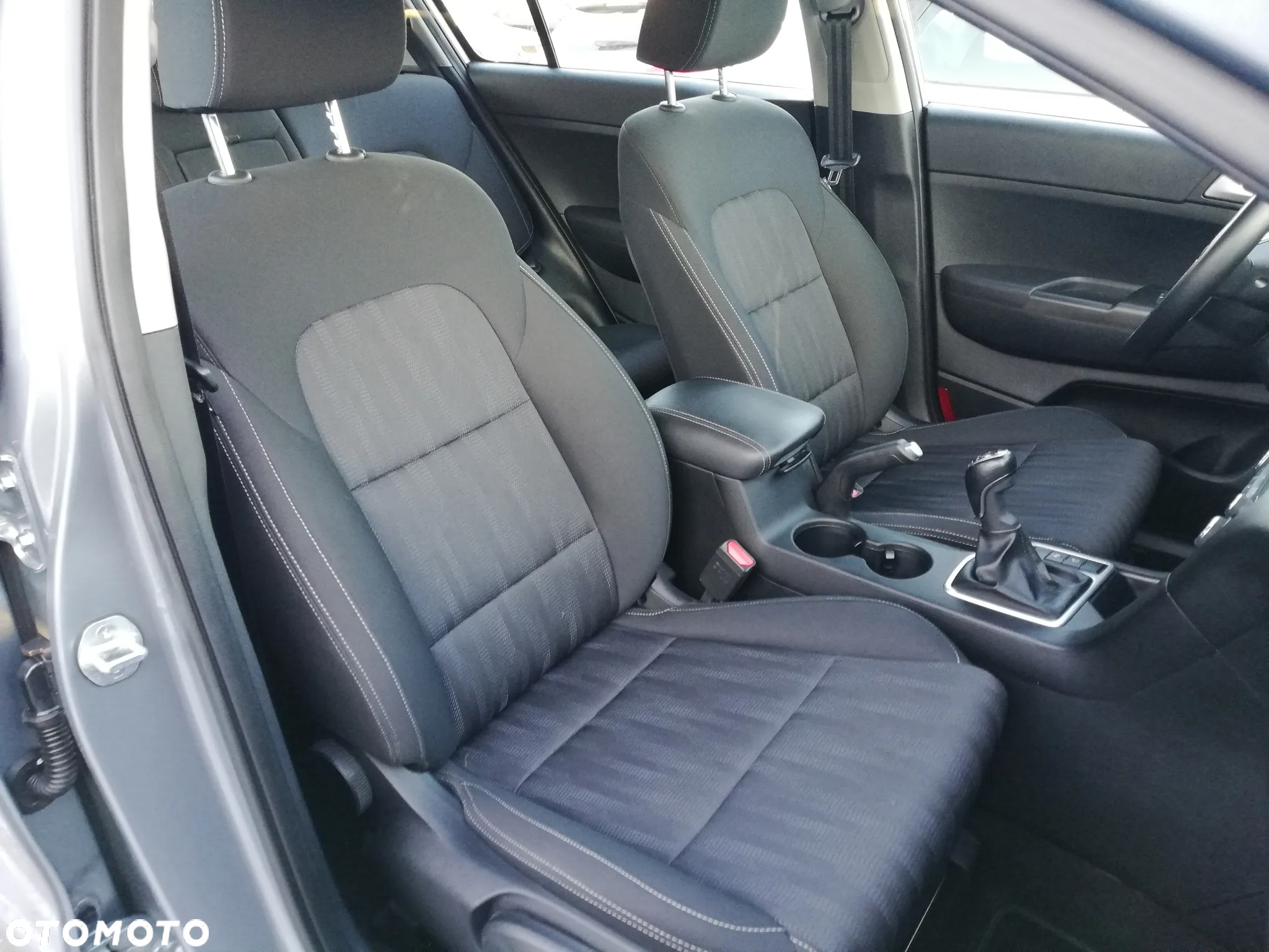 Kia Sportage 1.6 CRDI 2WD Eco-Dynamics+ (48V M-H) Spirit - 22