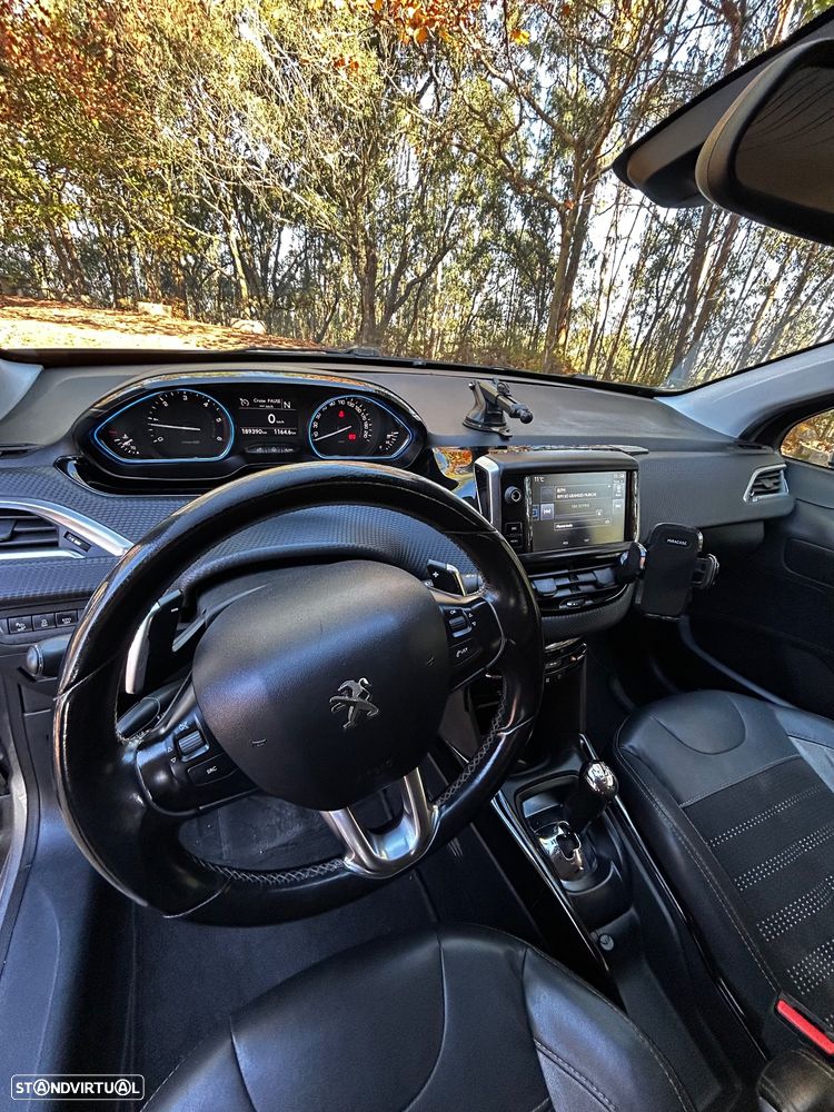 Peugeot 2008 1.6 e-HDi Allure 2-Tronic - 7