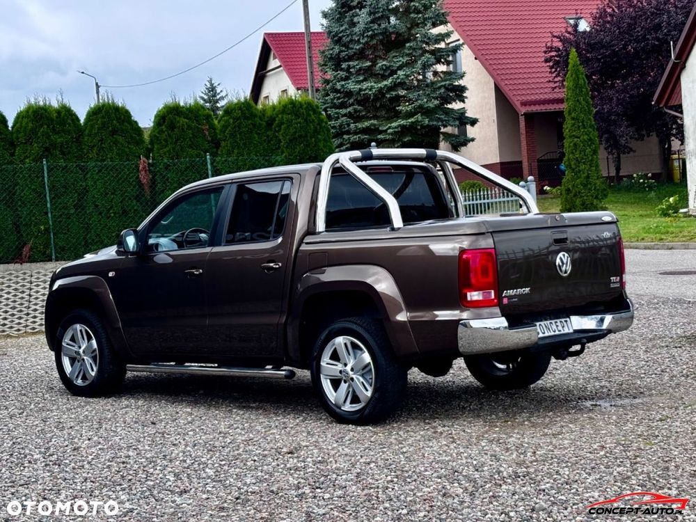 Volkswagen Amarok - 12