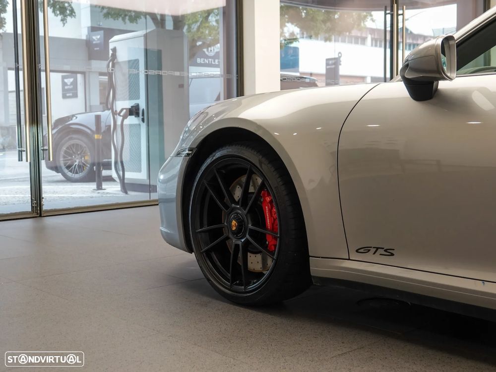 Porsche 911 (992) Carrera GTS PDK - 9