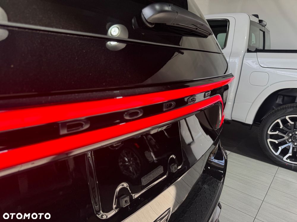 Dodge Durango 5.7 R/T - 28
