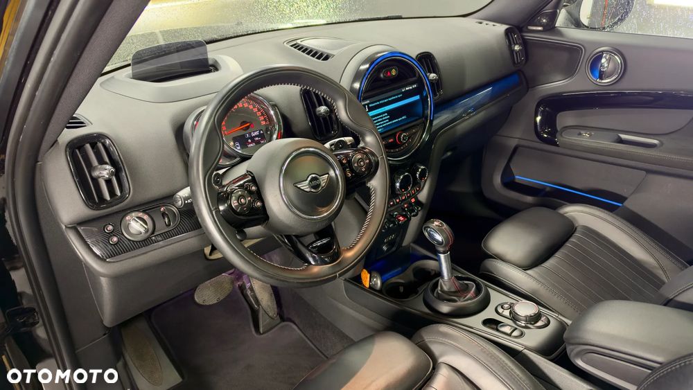 MINI Countryman Cooper S All4 - 16