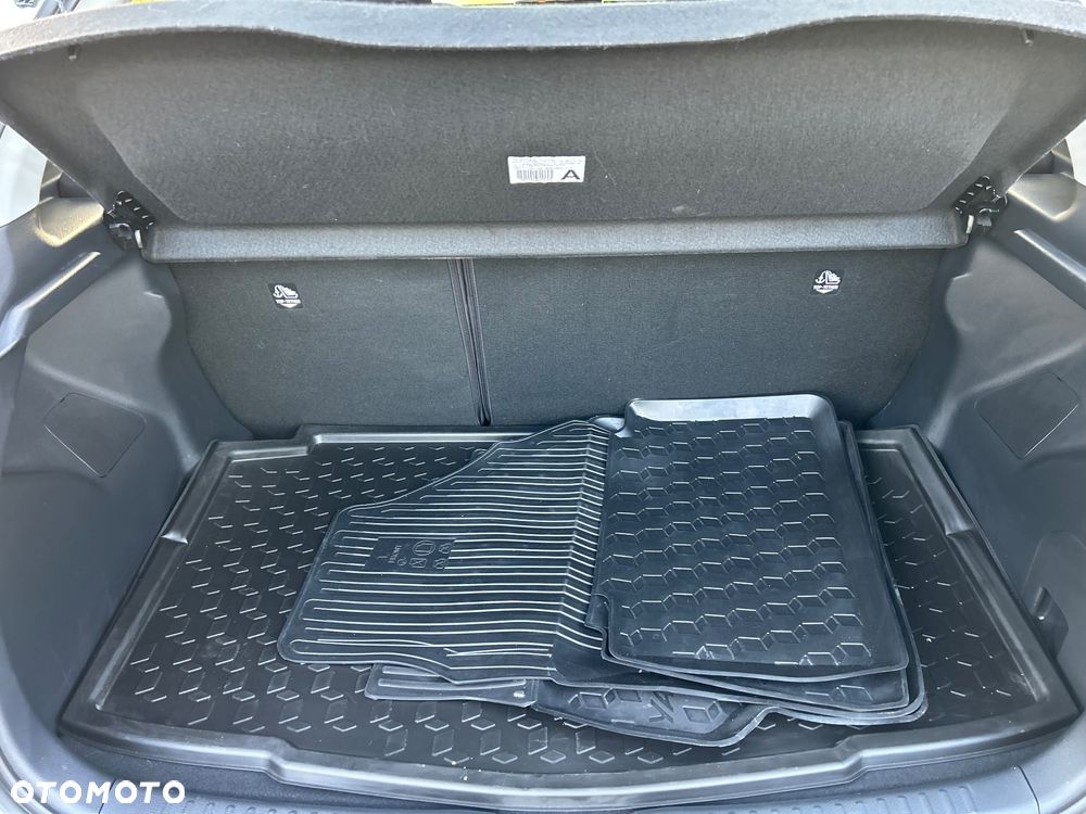 Toyota Yaris Hybrid 1.5 Active - 13