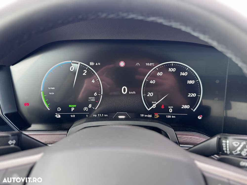 Volkswagen Touareg V6 TSI eHybrid PHEV Elegance - 31