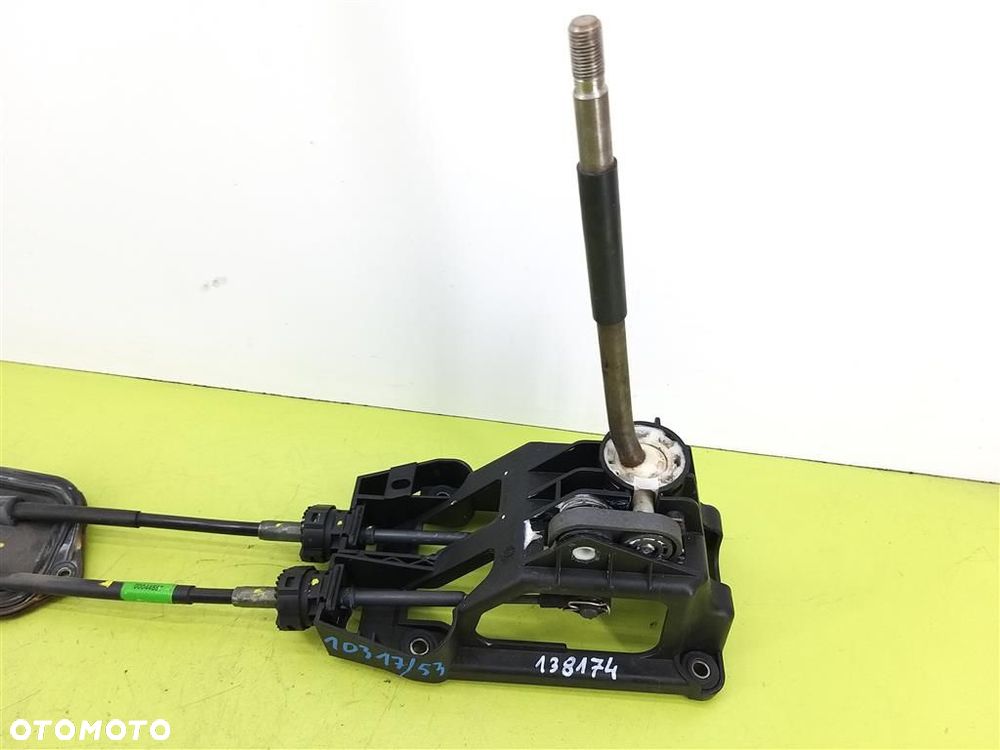 Mechanizm zmiany biegów lewarek Toyota Aygo I 2005-2014 1.0 B - 7