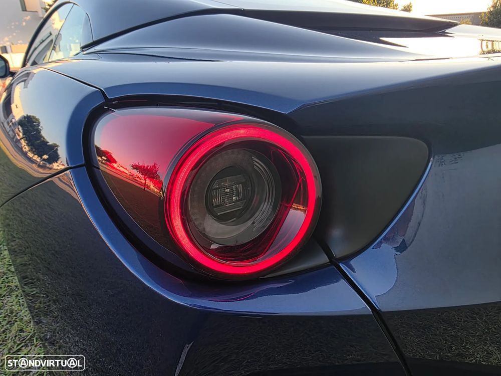 Ferrari Portofino 3.9 Twin-Turbo V8 - 21