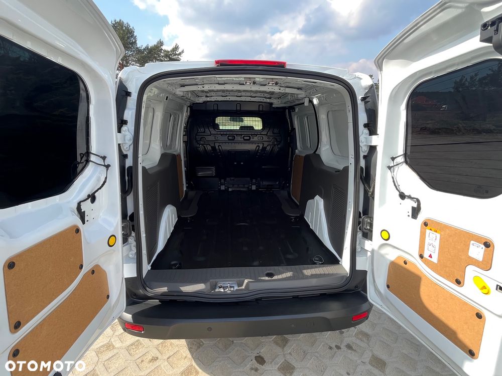 Ford Transit Connect - 12