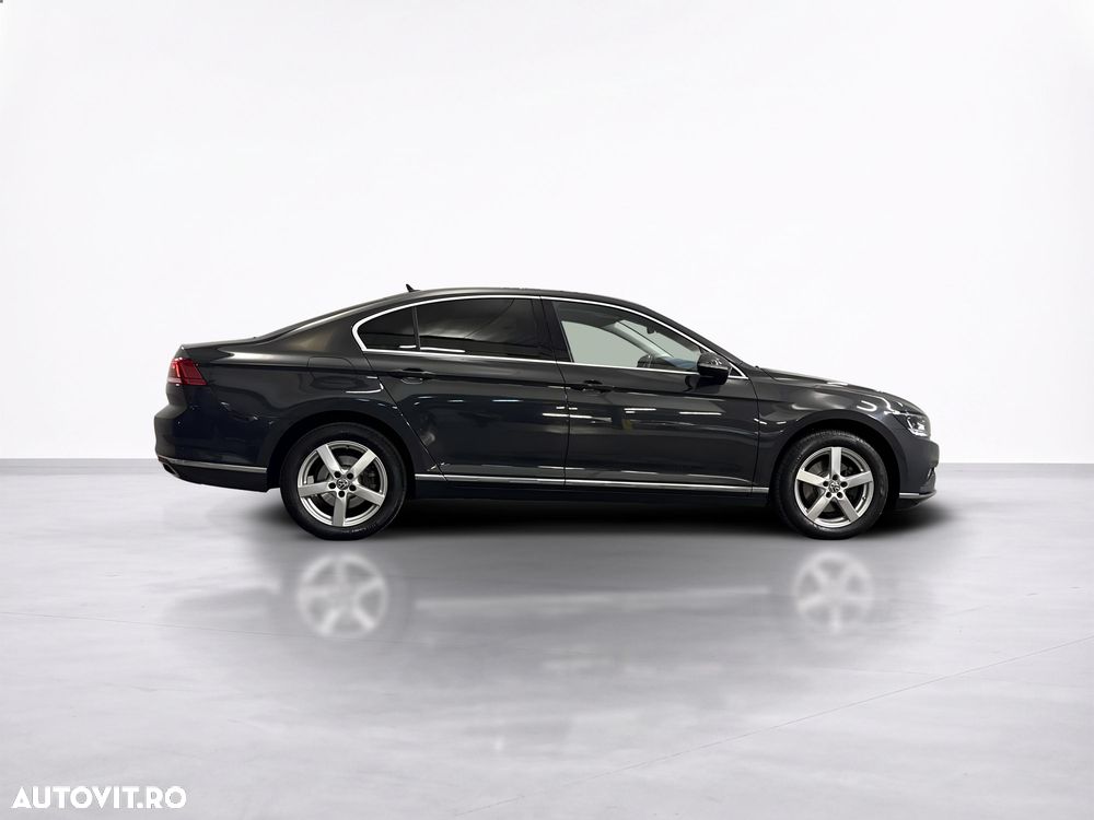 Volkswagen Passat - 7