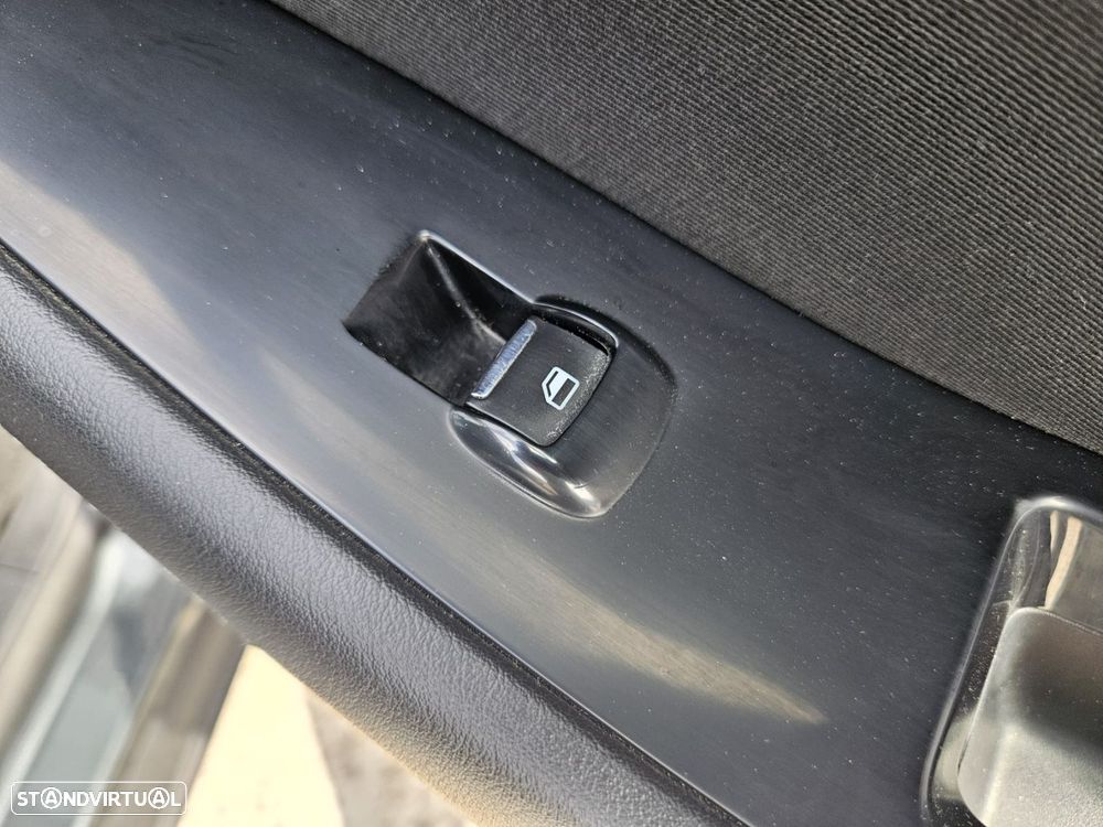 Ford S-Max 2.0 TDCi Titanium - 58