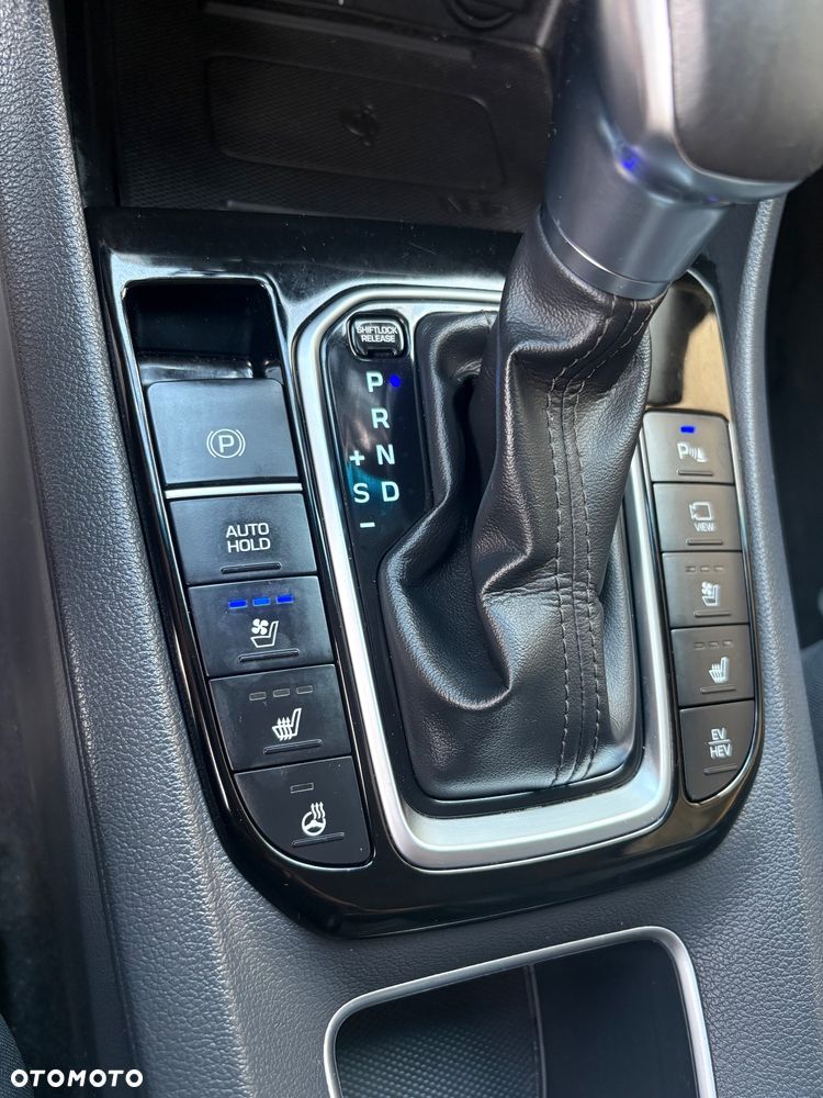 Hyundai IONIQ 1.6 GDI Premium - 14