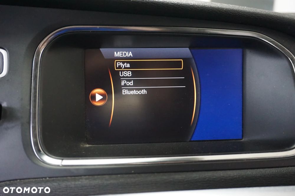 Volvo V40 D3 Geartronic Kinetic - 30