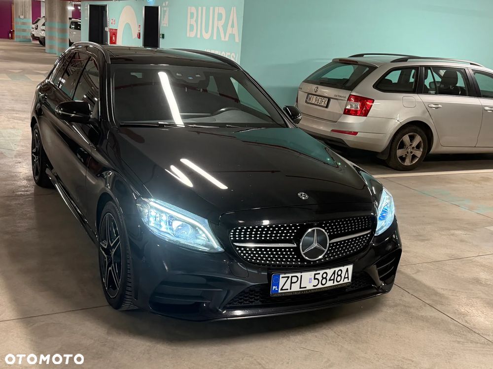 Mercedes-Benz Klasa C 200 9G-TRONIC AMG Line - 1