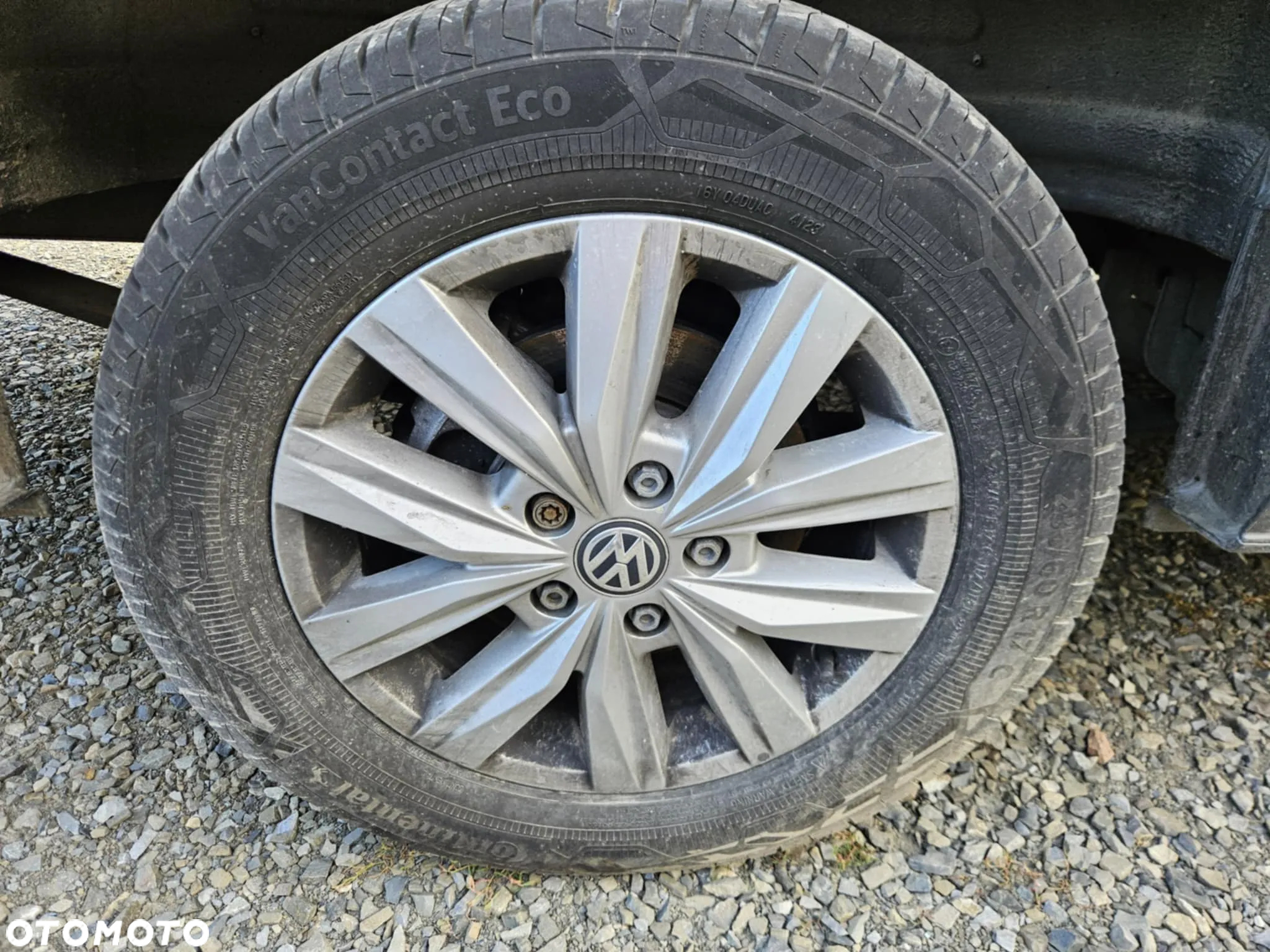 Volkswagen CRAFTER  2.0 TDI 180kM AUTOMAT 2024 ROK - 23