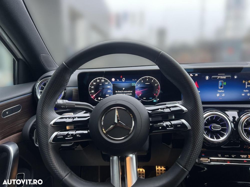 Mercedes-Benz CLA - 16