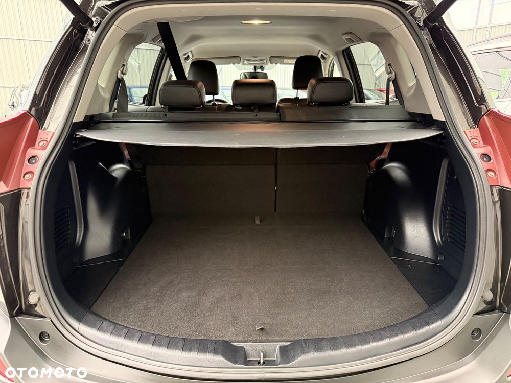 Toyota RAV4 - 38