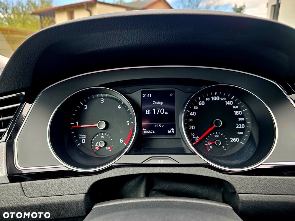 Volkswagen Passat Variant 2.0 TDI EVO Elegance DSG - 27
