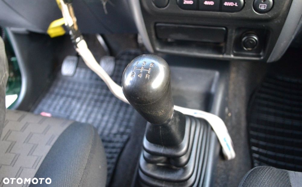 Suzuki Jimny 1.3 JX / Club - 24