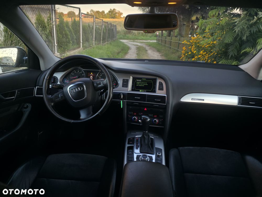 Audi A6 Avant 3.2 FSI tiptronic quattro - 14