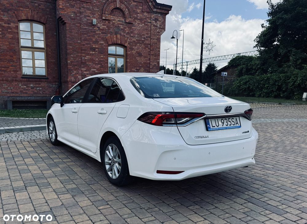 Toyota Corolla 1.8 Hybrid Comfort - 5