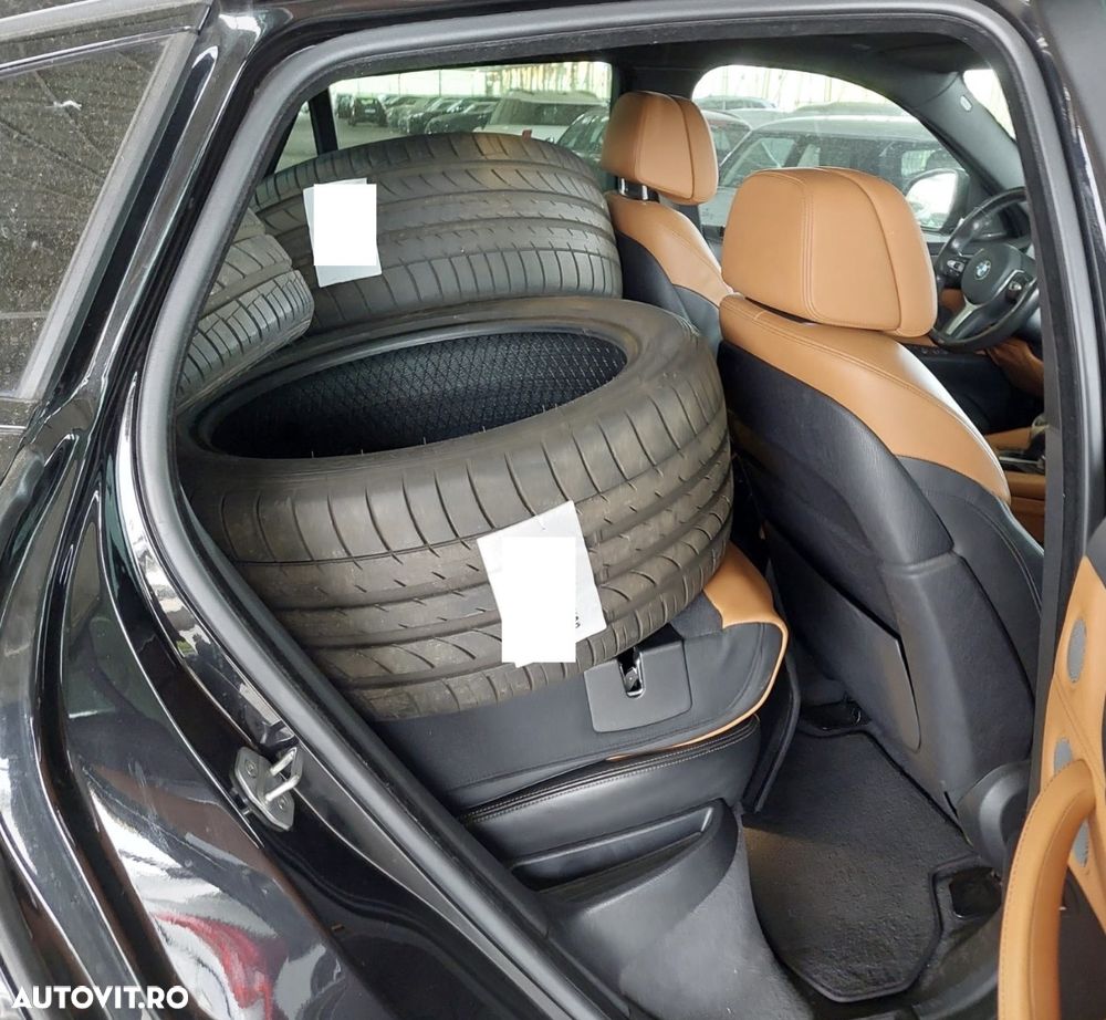 BMW X6 xDrive30d - 10