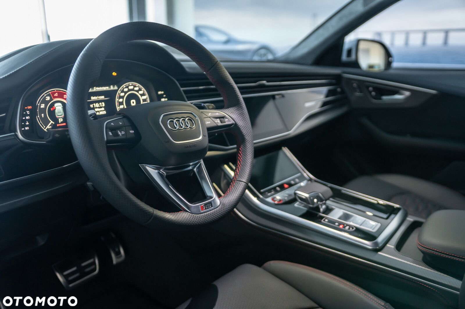 Audi RS Q8 - 6