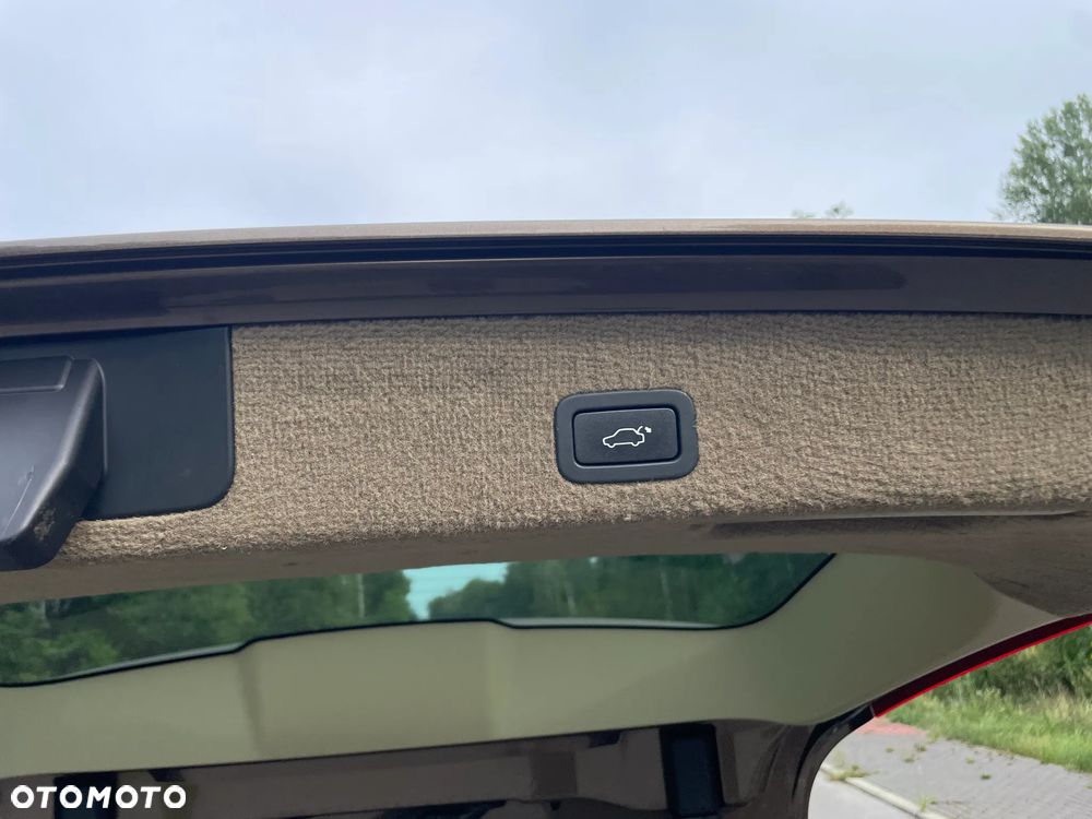 Volvo XC 70 T6 AWD Momentum - 16