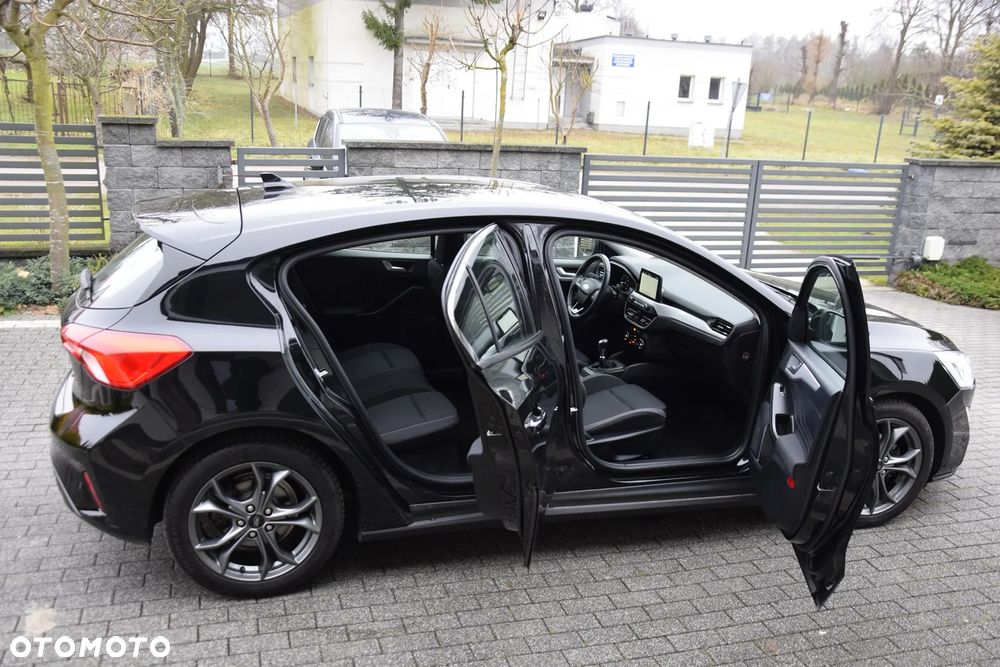 Ford Focus 1.0 EcoBoost Start-Stopp-System TITANIUM DESIGN - 14