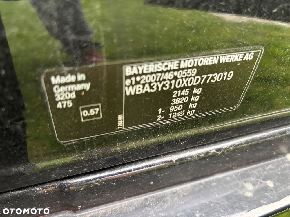 BMW 3GT 320d Sport Line - 23