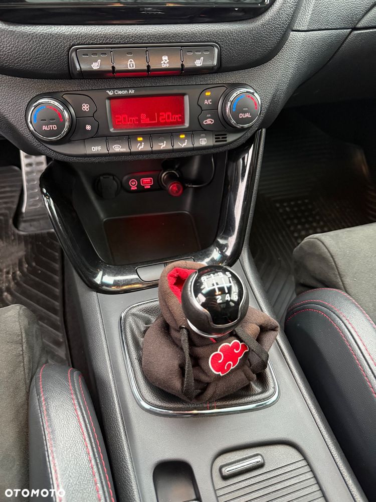 Kia Ceed 1.6 T-GDI GT-Track - 31