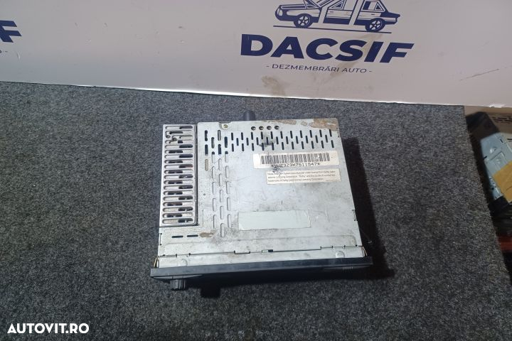 Radiocasetofon 1J0035186D  CU COD Volkswagen VW Golf 4 [1997 - 2006] - 2