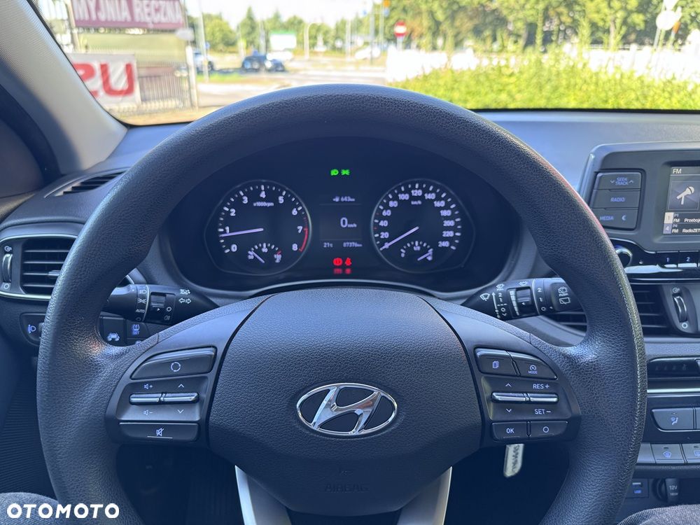 Hyundai i30 1.4 Classic + - 12