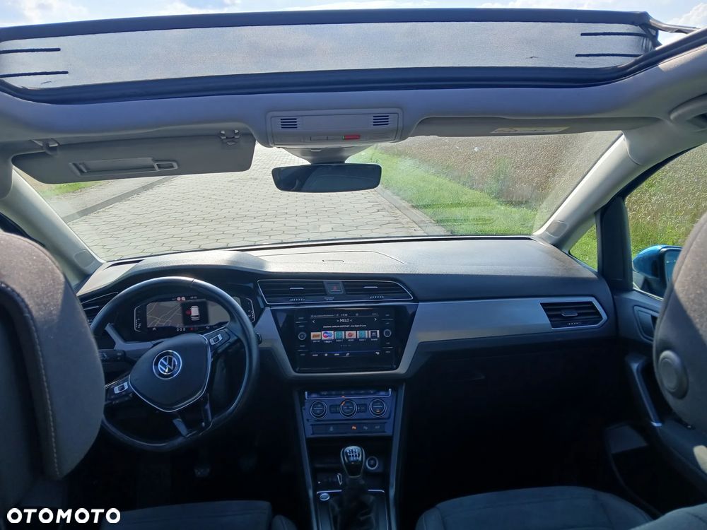 Volkswagen Touran 2.0 TDI SCR Comfortline - 40