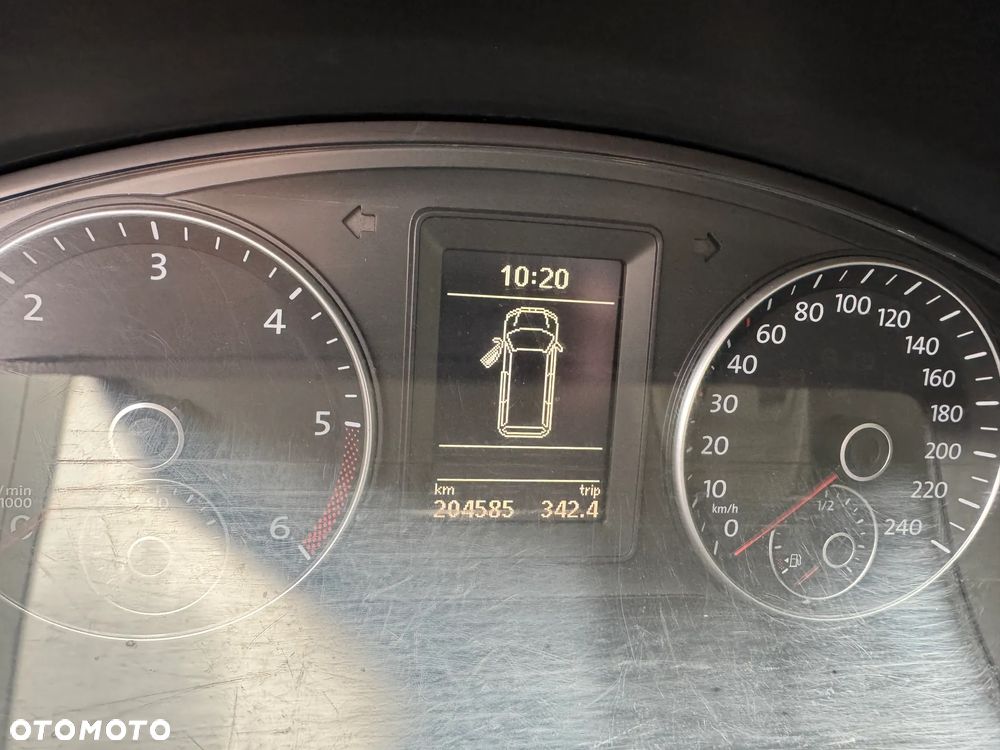 Volkswagen VW Transporter T5 LIFT**2.0 TDI Common Rail**Klimatyzacja**Sprowadzony - 14