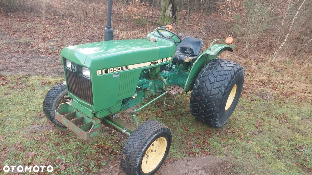 John Deere 1050 - 21